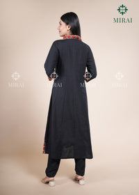 3-Piece Cotton Anarkali Set With Block Print And Mirror Work-Black & Rust