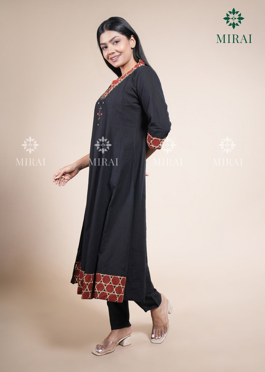 3-Piece Cotton Anarkali Set With Block Print And Mirror Work-Black & Rust