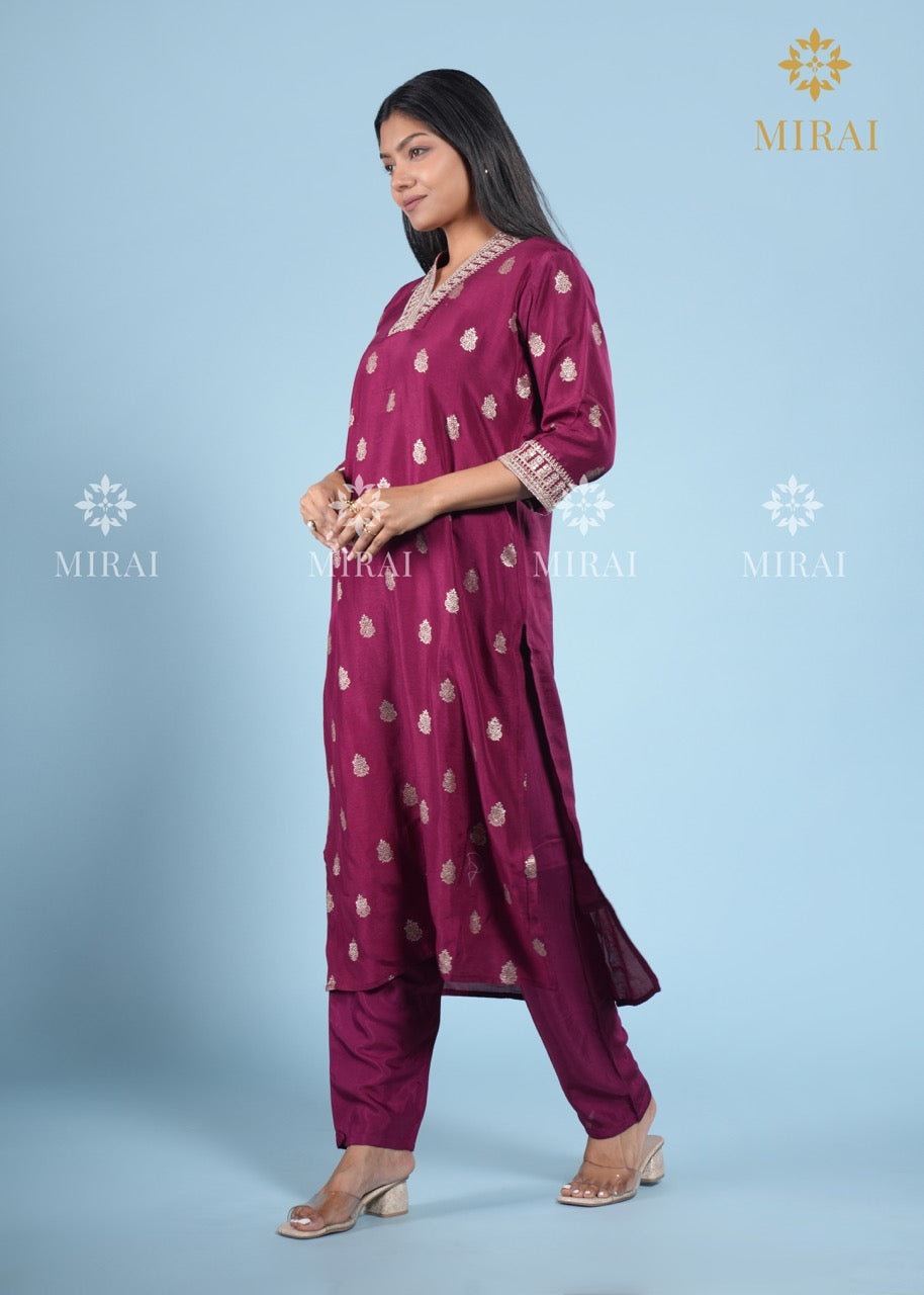 3-Piece Set V Neck Chanderi Silk With Zari Weave And Banarasi Dupatta-Wine