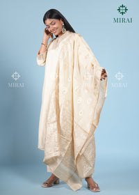 3-Piece Set V-Neck Chanderi Silk With Zari Weave And Banarasi Dupatta-Off White