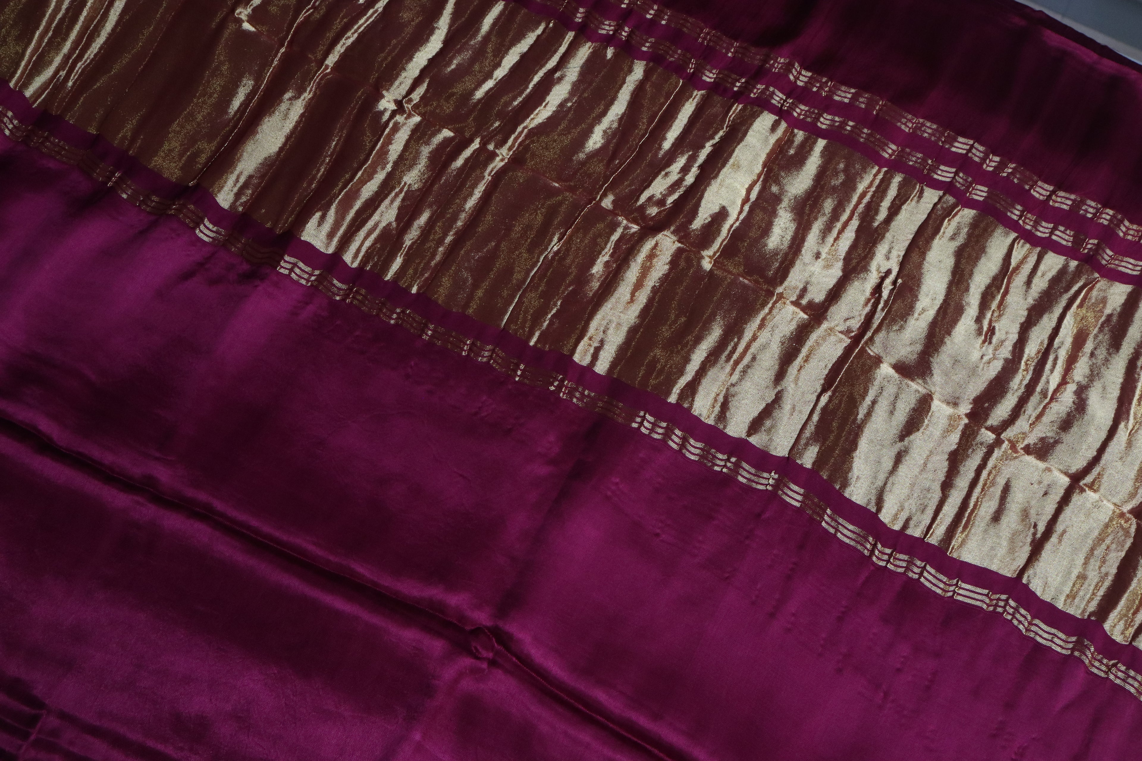 Dark Pink Plain Modal Silk Saree With Lagdi Patta Pallu